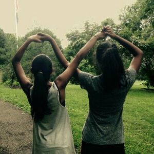 Meet your Posher, Maya